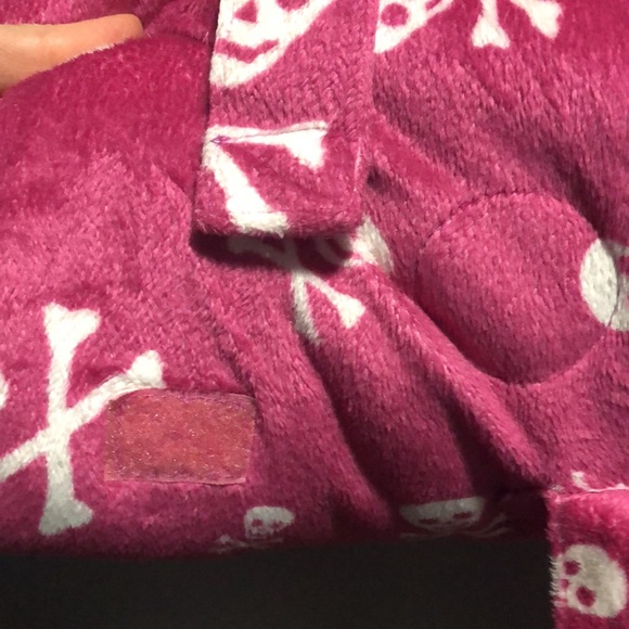 Thro sleeping bag skulls crossbones & Pillow - Picture 8 of 10